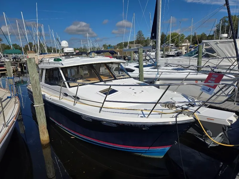 The Image of Cutwater 30 2014 - 0