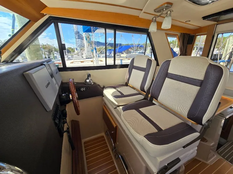 Slide: The Image of Cutwater 30 2014 - 10