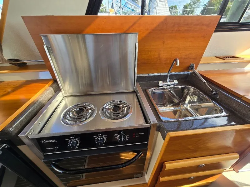 Slide: The Image of Cutwater 30 2014 - 7