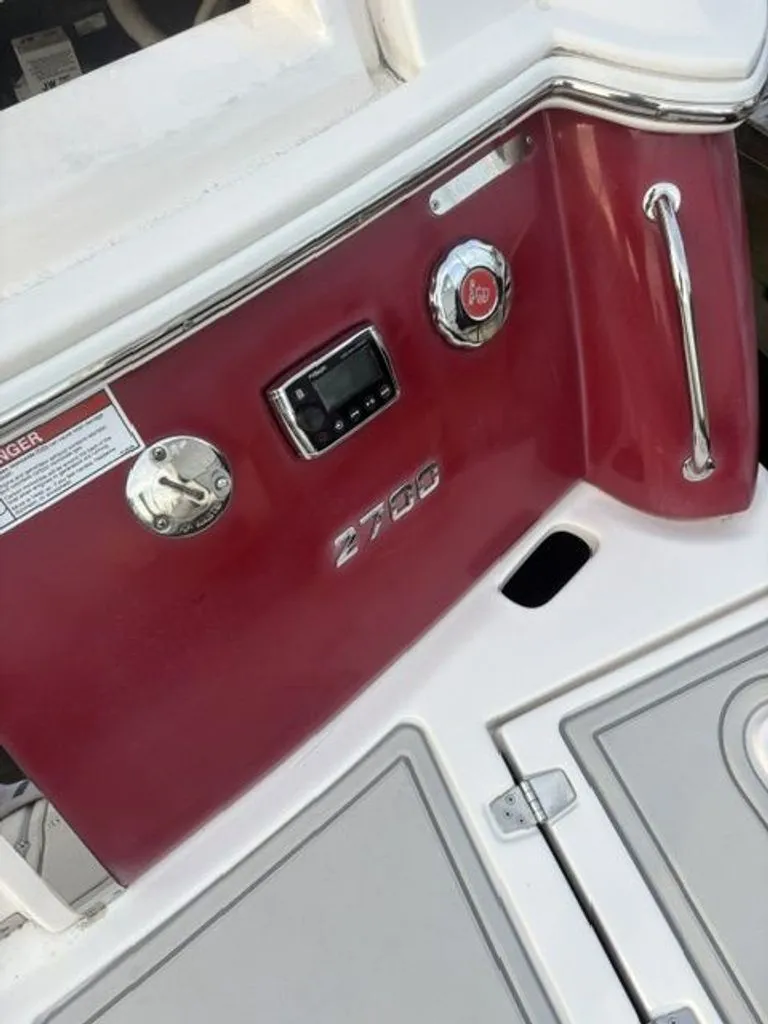 Slide: The Image of Regal 2700 Bow Rider 2013 - 15