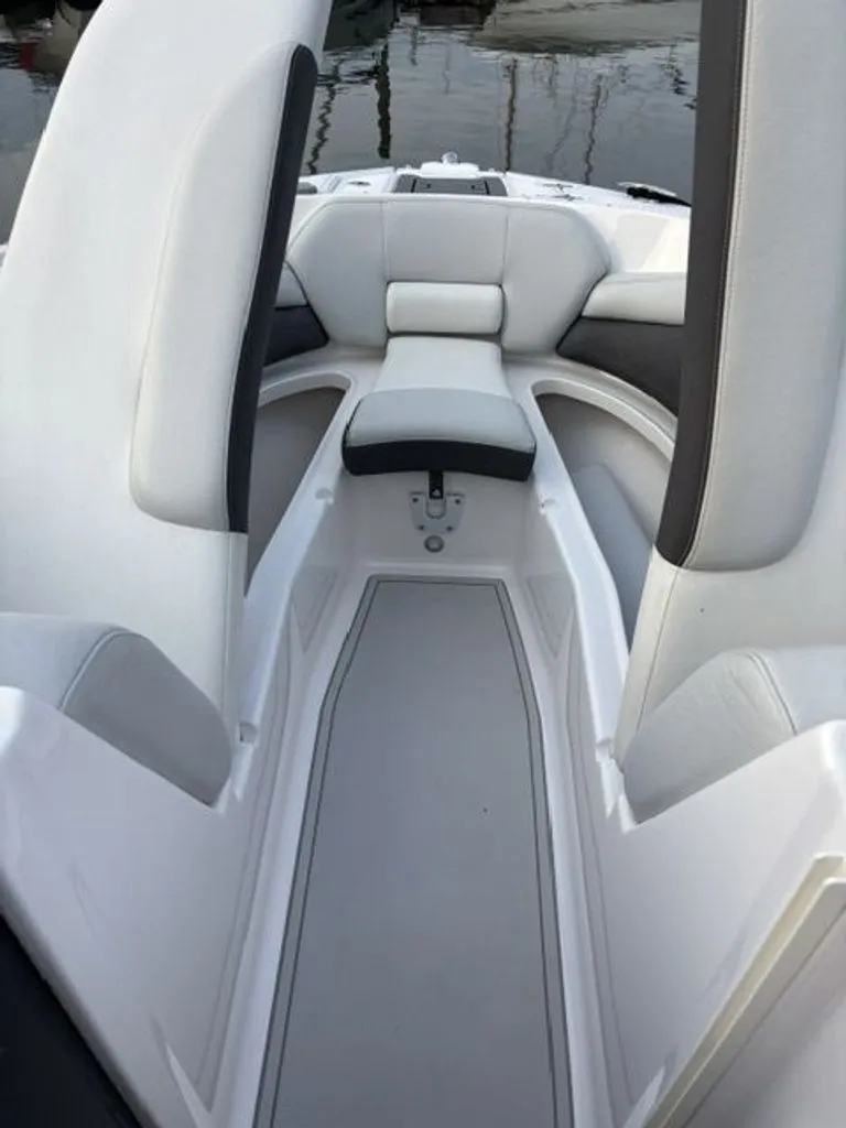 Slide: The Image of Regal 2700 Bow Rider 2013 - 35