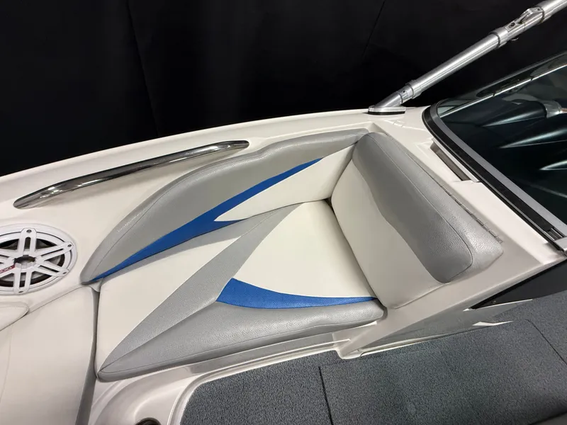 Slide: The Image of MasterCraft X-15 2009 - 23