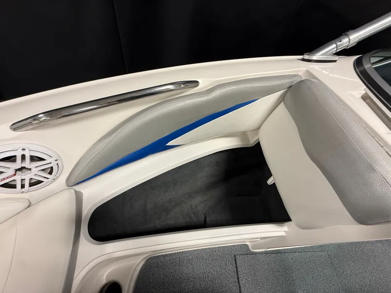 Slide: The Image of MasterCraft X-15 2009 - 24