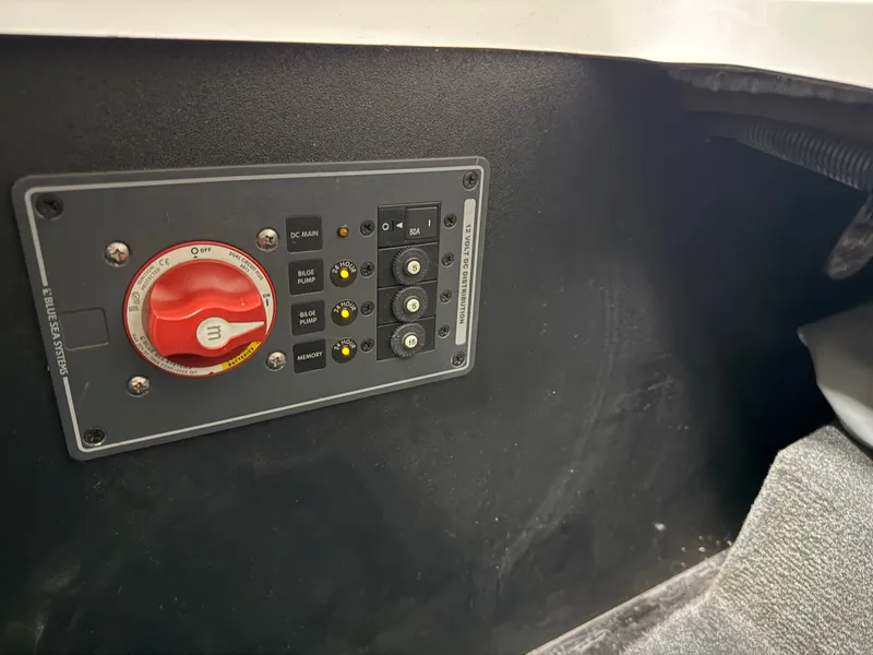 Slide: The Image of MasterCraft X-15 2009 - 41