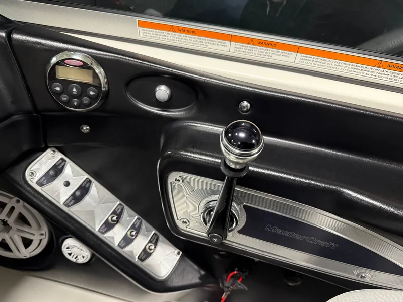 Slide: The Image of MasterCraft X-15 2009 - 63