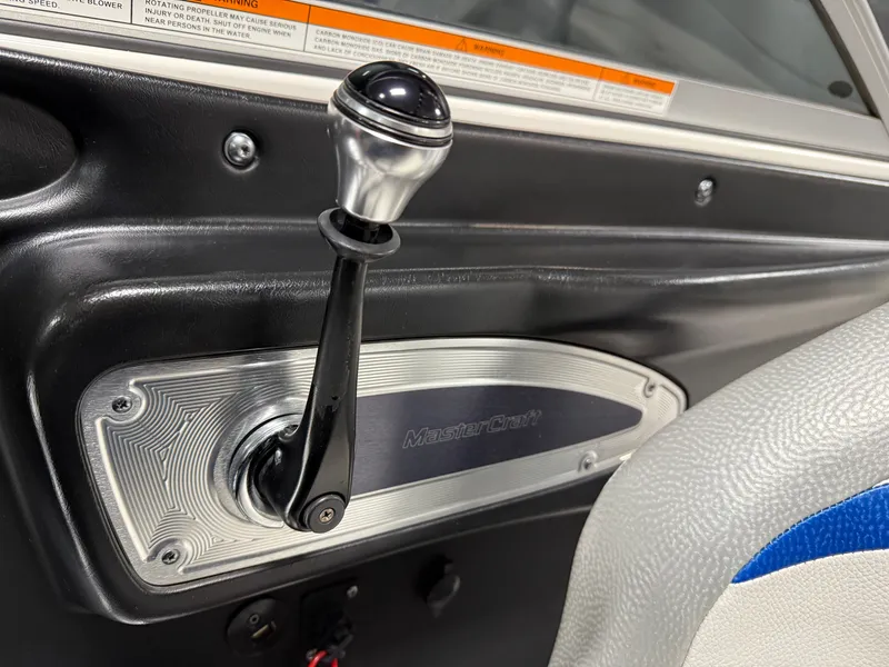 Slide: The Image of MasterCraft X-15 2009 - 67