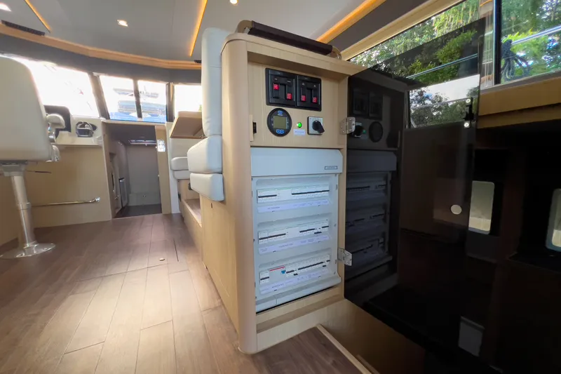 Slide: The Image of Aquila 42 YACHT 2024 - 25