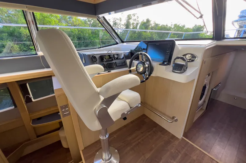 Slide: The Image of Aquila 42 YACHT 2024 - 40