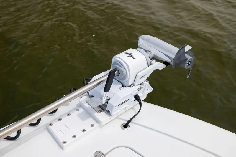 Slide: The Image of Trolling motor on Freeman 42 LR boat, 2025 model, in water. - 55