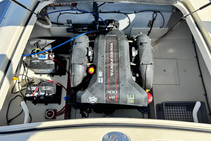 Slide: The Image of Engine compartment of 2013 Chris-Craft Launch 22 with Volvo Penta 300 V8 engine. - 21