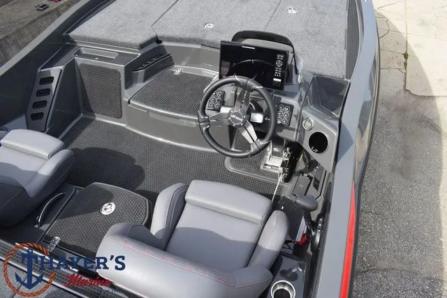 Slide: The Image of Ikon Boats VLX20 2026 - 13