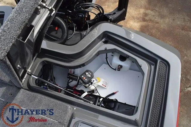 Slide: The Image of Ikon Boats VLX20 2026 - 24