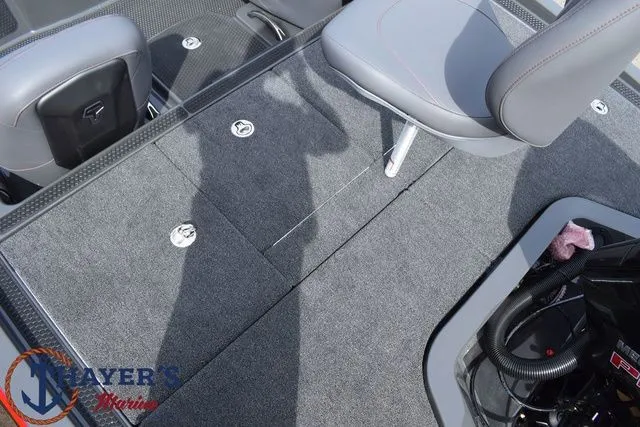 Slide: The Image of Ikon Boats VLX20 2026 - 9