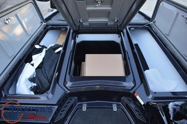 Slide: The Image of Ikon Boats VLE20 2026 - 23