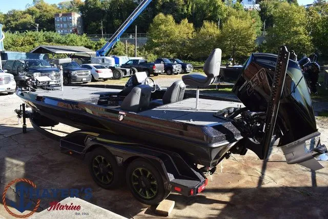 Slide: The Image of Ikon Boats VLE20 2026 - 29