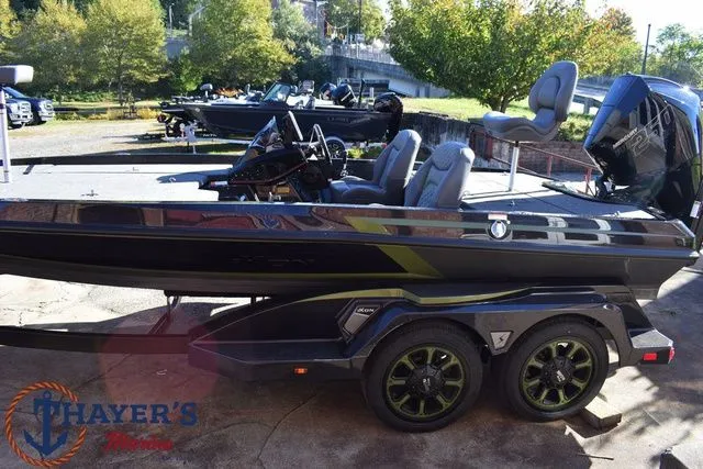 Slide: The Image of Ikon Boats VLE20 2026 - 30