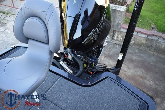 Slide: The Image of Ikon Boats VLE20 2026 - 8