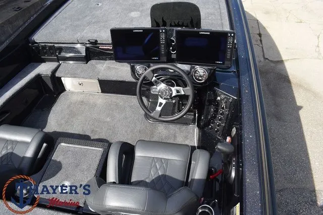 Slide: The Image of Phoenix Bass Boats 921 Elite X 2026 - 15