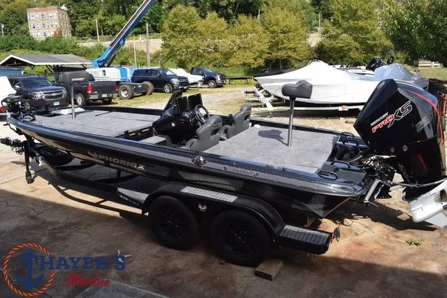 Slide: The Image of Phoenix Bass Boats 921 Elite X 2026 - 28