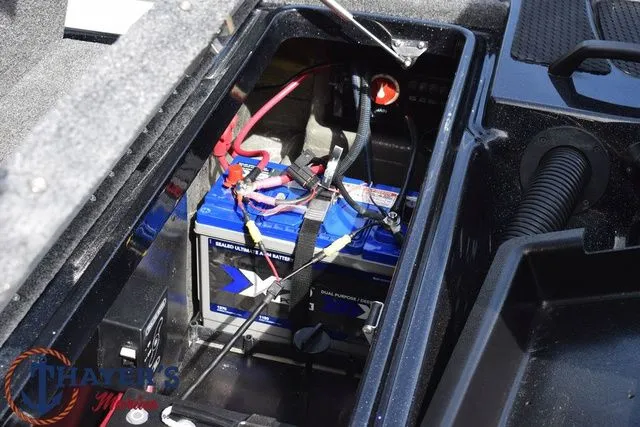 Slide: The Image of Phoenix Bass Boats 921 Elite X 2026 - 32