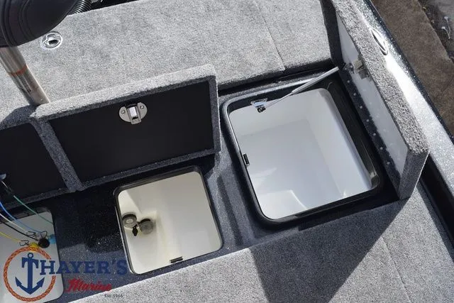 Slide: The Image of Phoenix Bass Boats 921 Elite X 2026 - 35