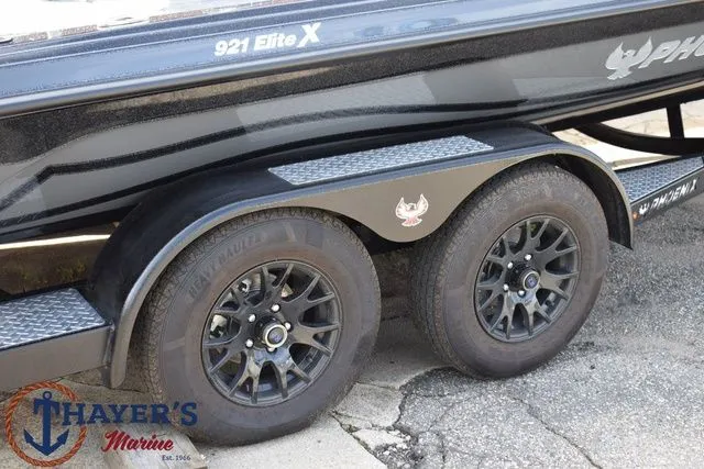 Slide: The Image of Phoenix Bass Boats 921 Elite X 2026 - 5