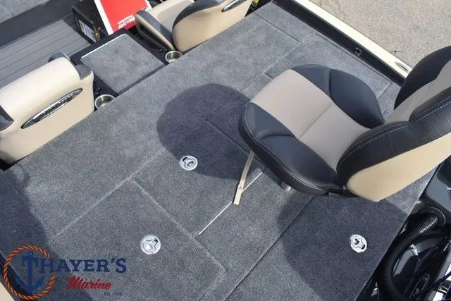 Slide: The Image of Phoenix Bass Boats 721 ZXL 2026 - 21