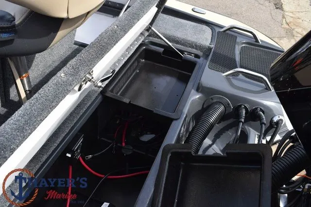 Slide: The Image of Phoenix Bass Boats 721 ZXL 2026 - 35