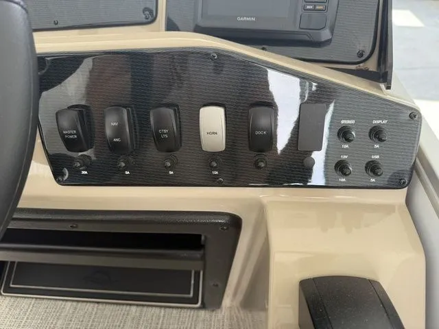 Slide: The Image of SunCatcher Select 22C 2026 - 25