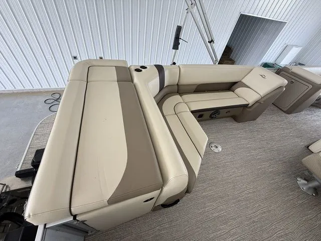 Slide: The Image of SunCatcher Select 22C 2026 - 36