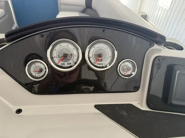 Slide: The Image of SunCatcher Select 322SL 2026 - 21