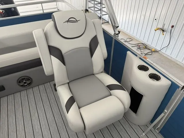 Slide: The Image of SunCatcher Select 322SL 2026 - 26