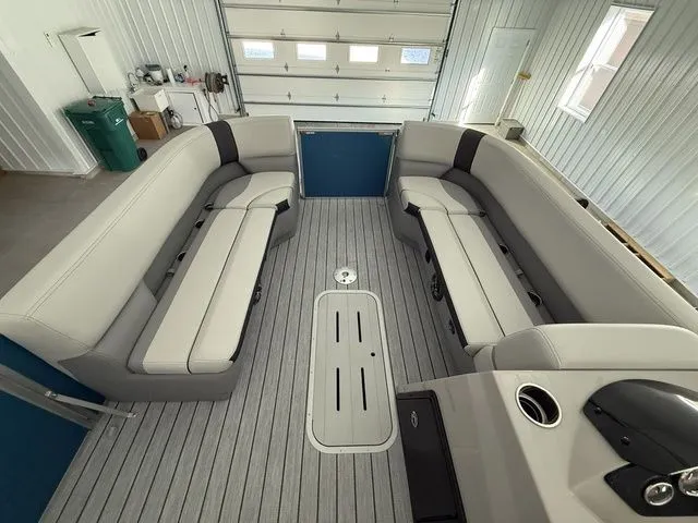 Slide: The Image of SunCatcher Select 322SL 2026 - 31