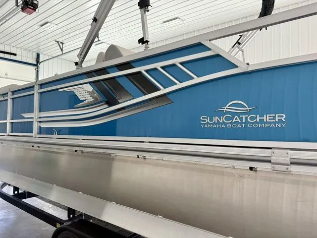 Slide: The Image of SunCatcher Select 322SL 2026 - 8