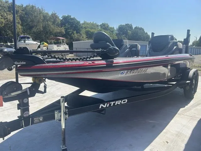 Slide: The Image of Nitro Z19 Pro 2017 - 2