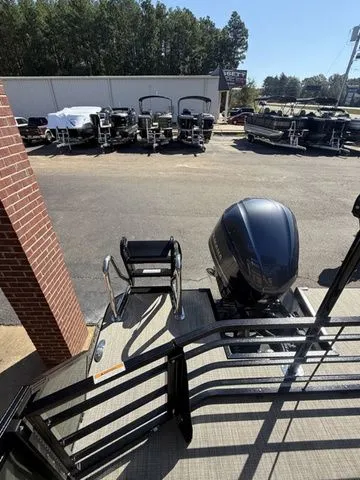 Slide: The Image of Veranda VR265VL 2026 - 10