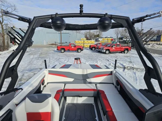 Slide: The Image of Axis T220 2026 - 8