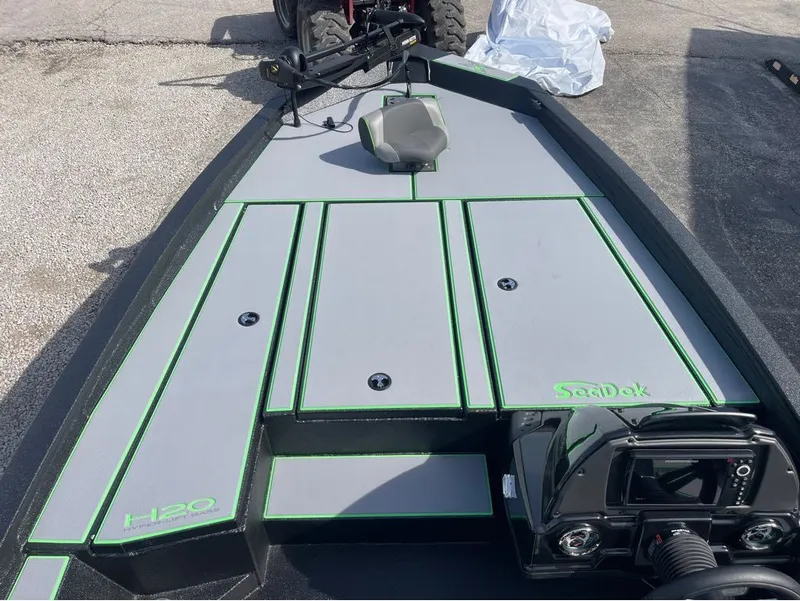 Slide: The Image of Xpress H20 Bass 2025 - 7