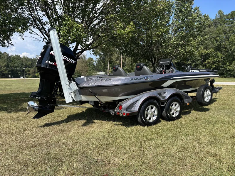 Slide: The Image of Ranger Z520 2012 - 4