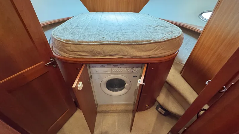 Slide: The Image of Forward VIP Suite with Laundry - 33