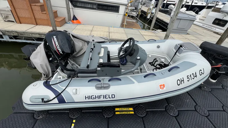 Slide: The Image of Silverton 43 Silverton 2004 - 4