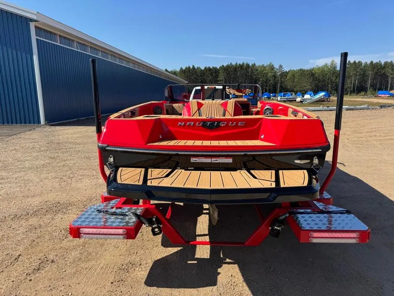 Slide: The Image of Nautique Ski Closed Bow 2026 - 5