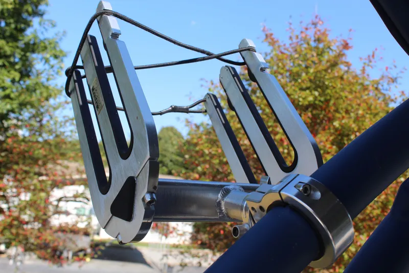 Slide: The Image of Yamaha 242 SE 2020 - 18