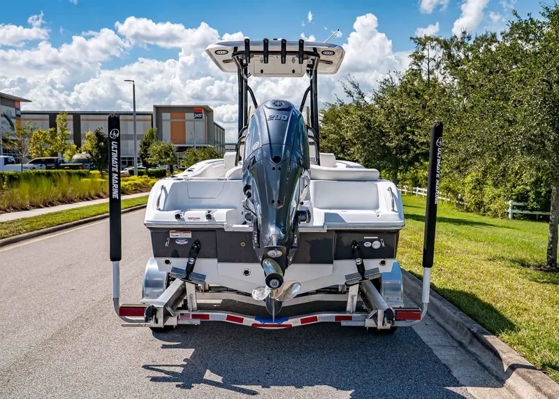 Slide: The Image of Sea Hunt Ultra 219 2026 - 4