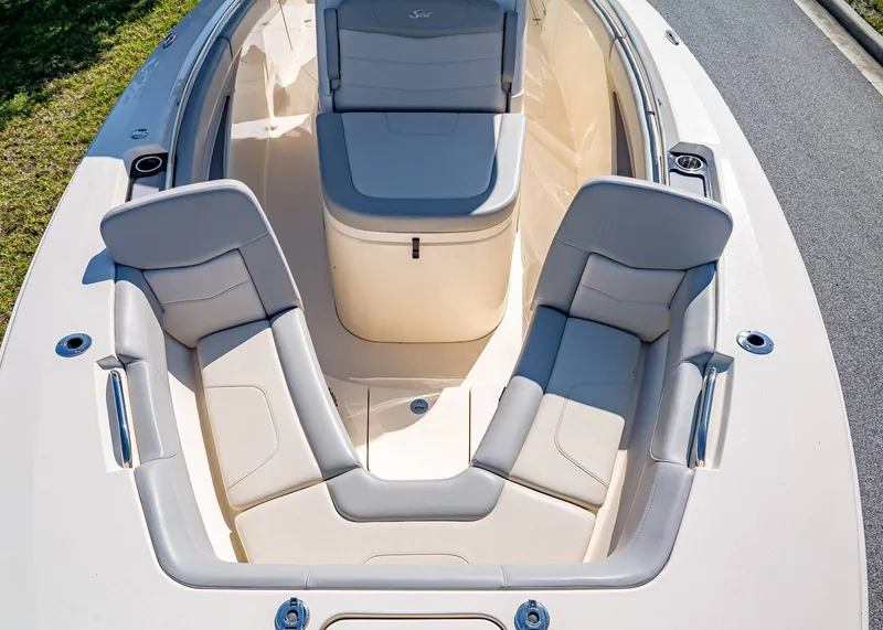 Slide: The Image of Scout 305 LXF 2023 - 21