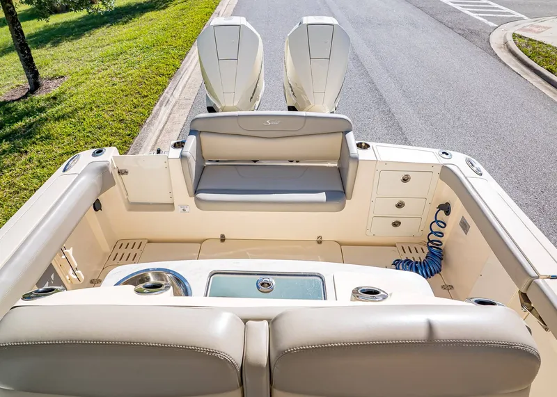 Slide: The Image of Scout 305 LXF 2023 - 4