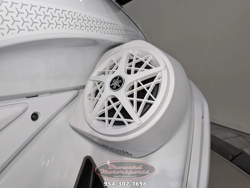 Slide: The Image of Yamaha FX Cruiser SVHO® 2026 - 15