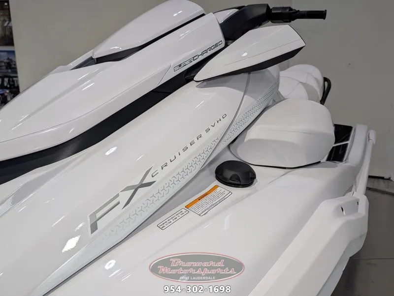 Slide: The Image of Yamaha FX Cruiser SVHO® 2026 - 18