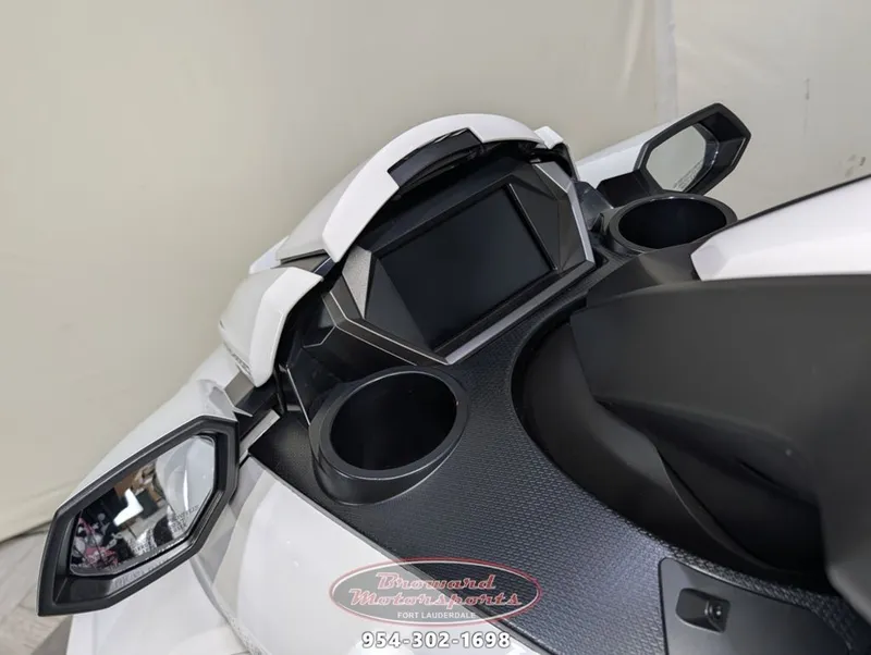 Slide: The Image of Yamaha FX Cruiser SVHO® 2026 - 20