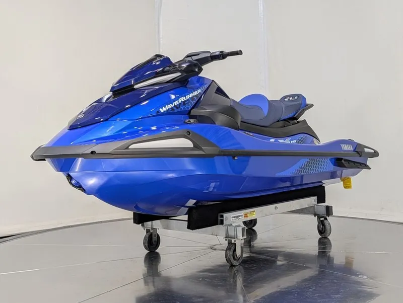 Slide: The Image of Yamaha VX Cruiser® 2026 - 31